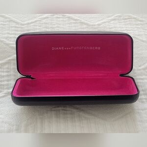 Diane Von Furstenberg Eyeglass/ Sunglass Case